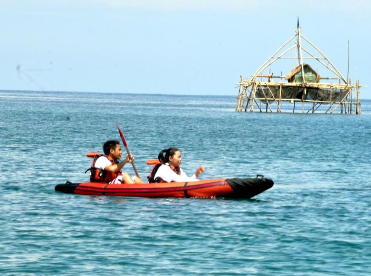 Turtle Beach Hotel Ujunggenteng 외부 사진