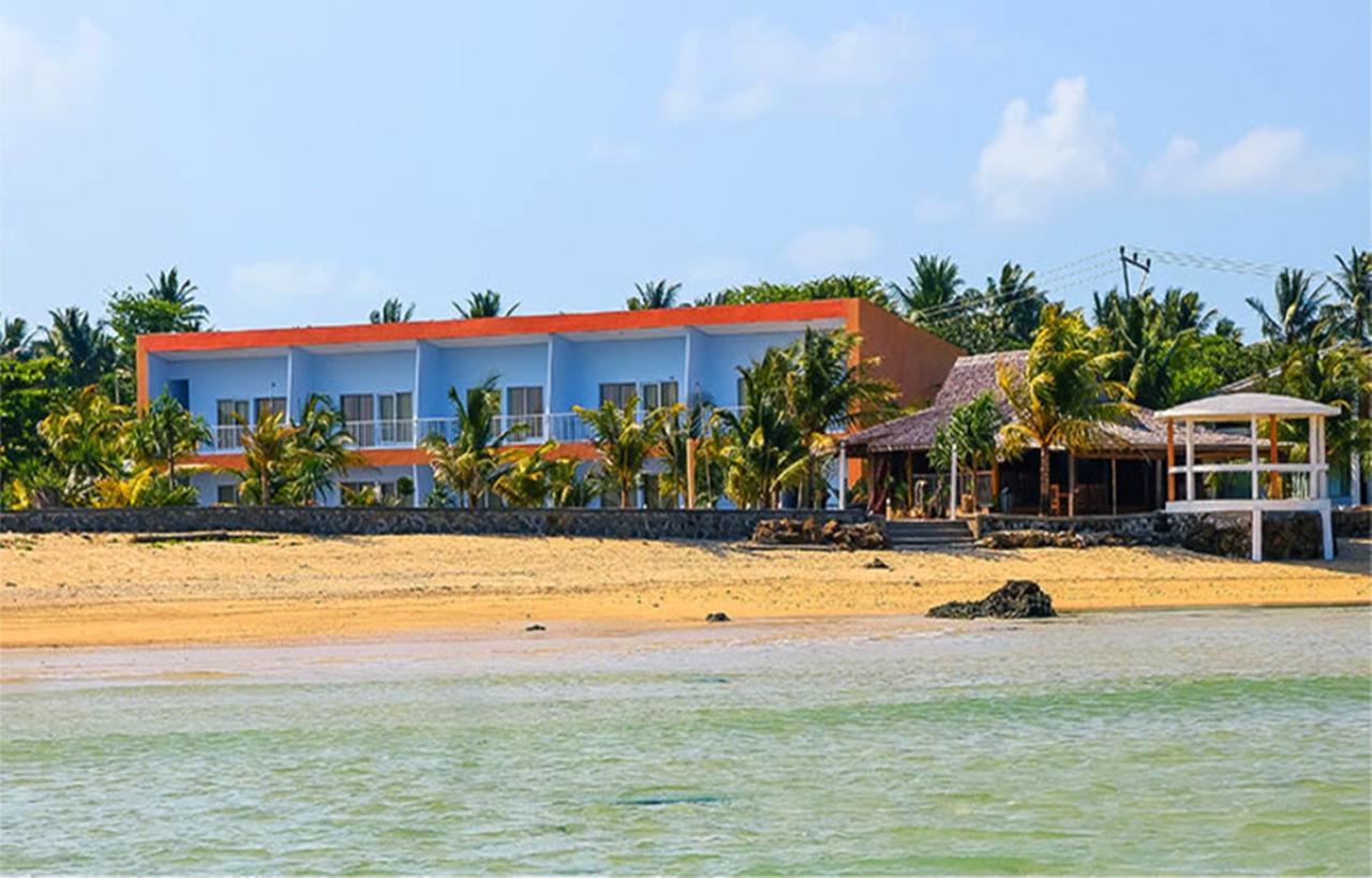 Turtle Beach Hotel Ujunggenteng 외부 사진